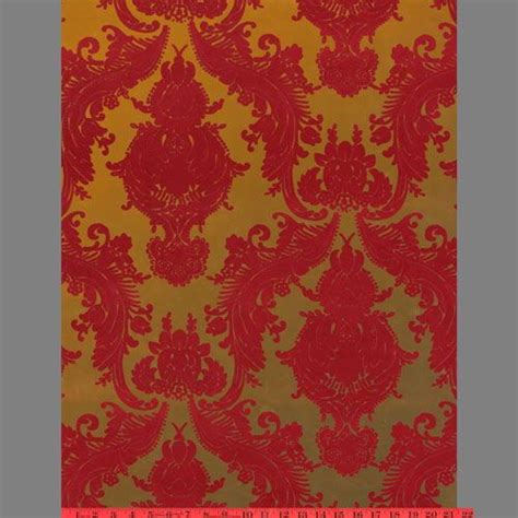 Flock 100 Simone Red Flocked Wallpaper With A Gold Shiny Mylar