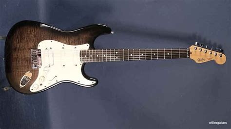 1990 Fender Stratocaster Ultra Ebony Frost Reverb