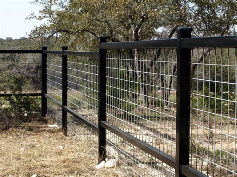 Pin By Katrin Chieux On Our New House Metal Fence Dog Fence Ranch