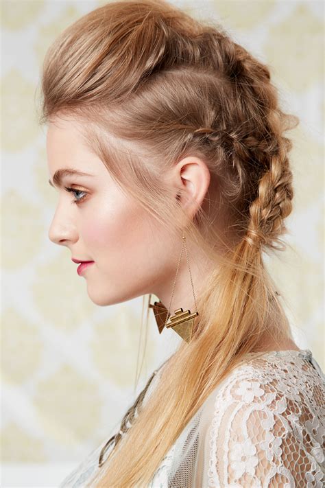 9 Cute Easy Hairstyles The Best Hairstyles For Dirty Hair