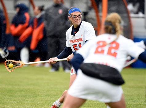 Syracuse Womens Lacrosse Star Lines Up Her Shot At A Legacy Syracuse Com