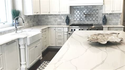 The good news is both corian and quartz offer streamlined, luxurious finishes and a wide range of shapes, sizes and edging. Best Marble Look Quartz Countertops | Quartz Countertop ...