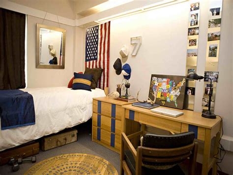 College Dorm Decorating Ideas For Guys Cool Dorm Rooms Guy Dorm