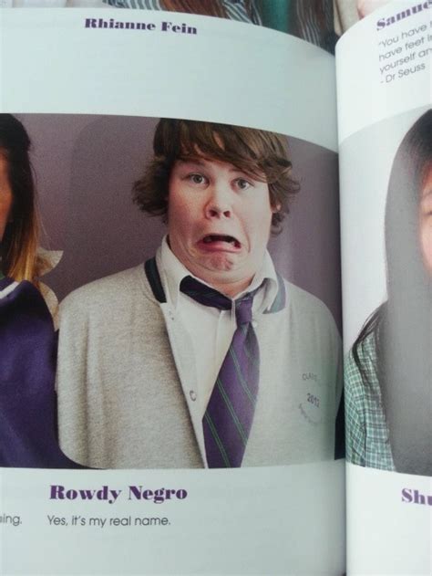 20 Of The Most Awkward Yearbook Pictures Gallery Ebaums World