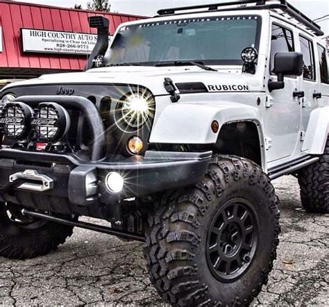 WHITE 4 DOOR RUBI | Cool jeeps, Jeep golden eagle, Jeep