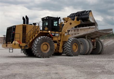 Caterpillar Launches New Wheel Loader The 990k The Latest In