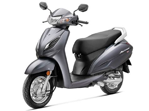Standard and deleuxe are the two variant & there are 6 colours (glitter blue metallic, pearl spartan red, dazzle yellow metallic, black. 2020 honda activa 6g: honda activa 6g launched; a closer ...