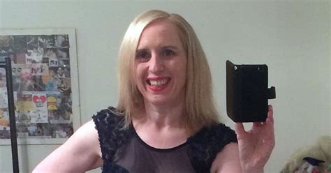 Chocoholic Who Almost Broke Piano In Two After Sitting On It Sheds 7 Stone Mirror Online