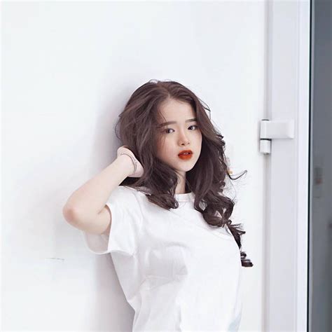Đó chính là mua sắm đồ hiệu với linh ngọc đàm và nạp game với misthy. Hình ảnh Linh Ka 2018 Hotface tai tiếng sinh năm bao nhiêu ...