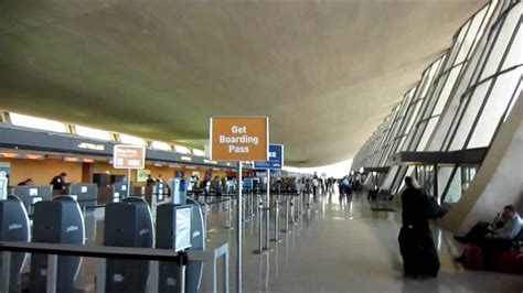 Washington Dulles International Airport Main Terminal Interior