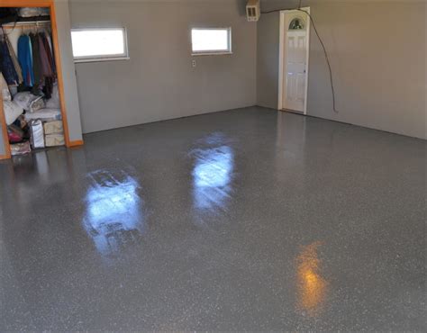 Rust Oleum Epoxy Shield Professional Garage Floor Coating Swopes