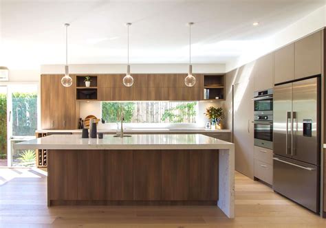 Not all kitchens are the same and the same goes for their islands. Common Kitchen Layouts - The Kitchen Design Centre