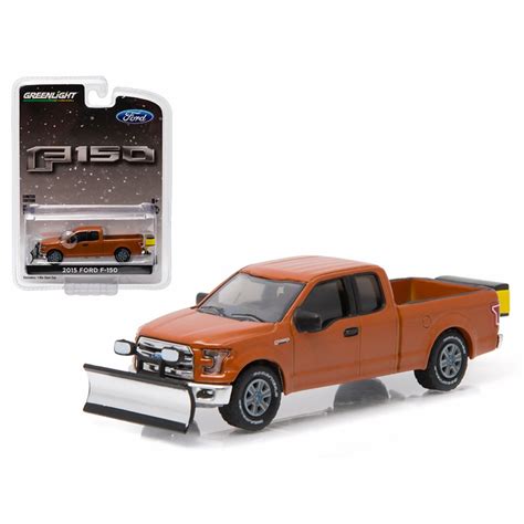 2015 Ford F 150 Snow Plow And Salt Spreader Pickup Truck 164 Diecast