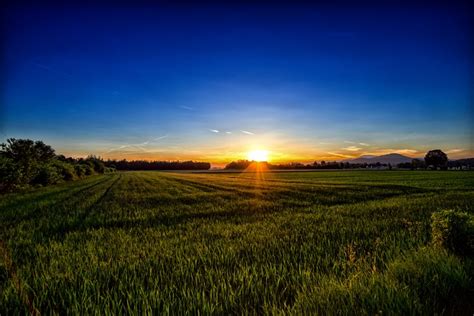 4k Scenery Sunrises And Sunsets Fields Sky Hd Wallpaper Rare Gallery