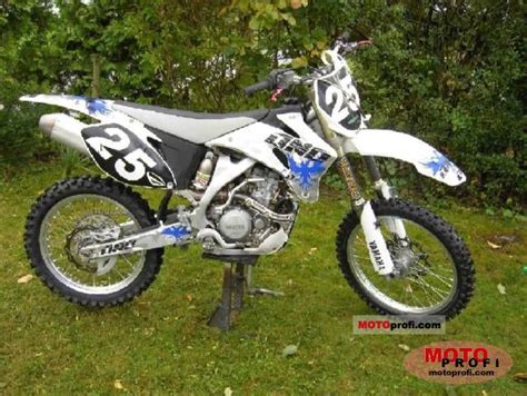 By adding more compression to the 2008 mechanical profile, this year's yz250f is a completely different animal. Yamaha YZ 250 F 2007 photo 14