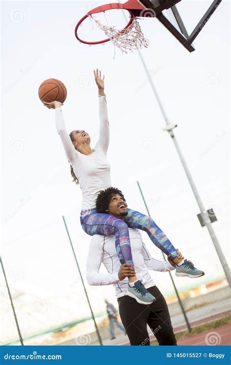 Couple Playing Basketball Stock Image Image Of Sport 145015527
