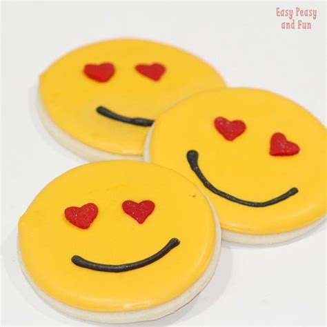 Sweet Emoji Sugar Cookies Emoji Craft Easy Sugar Cookies Sugar Cookies