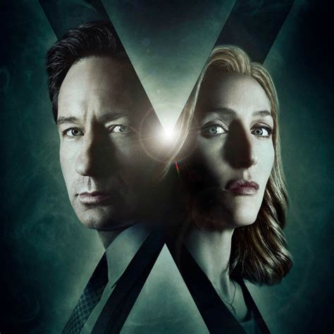 X Files Reboot Agent Couple Mulder And Scully Desperate To Reunite