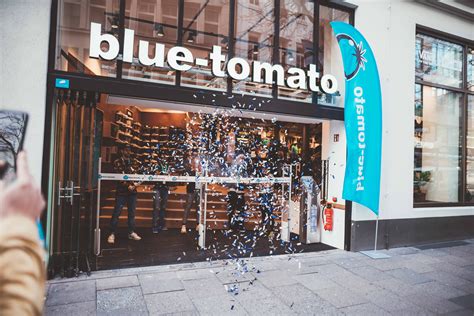 Blue Tomato Eröffnet Seinen 50 Shop Mnews Medianetat