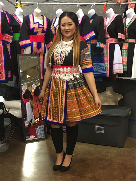 pin-on-hmong