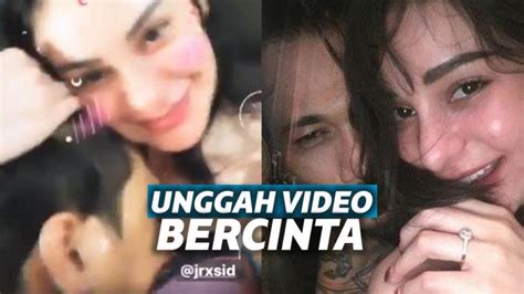 Selain dijemput nora alexandra, jerinx juga dijemput personel superman is dead yakni bobby kool dan eka rock. Nora Alexandra Unggah Video Bercinta dengan Suami