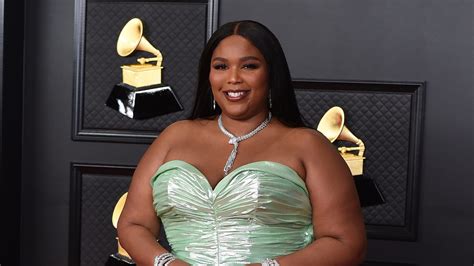 Lizzo Takes Issue With Body Positivity Being Co Opted From Fat Women