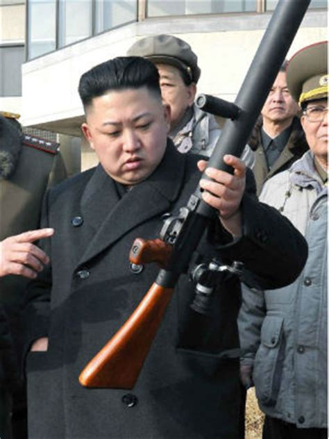 The height of kim jong un is 5 foot 9, or otherwise 175cm. North Korean dictator Kim Jong Un believed still in charge ...
