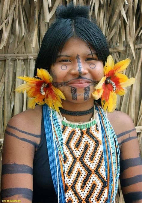Índios karajás ritual de passagem das mulheres da infÂncia a adolescÊncia povos indígenas