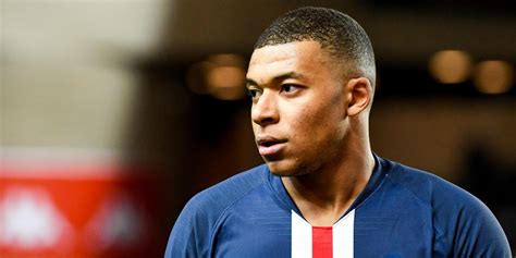 « l'ambition, c'est l'endroit vers lequel on se sent capable d'aller. Mbappé não garante permanência no Paris Saint-Germain para ...