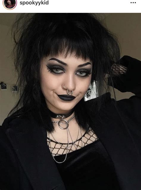 pin by von on goth goth beauty edgy makeup looks goth makeup