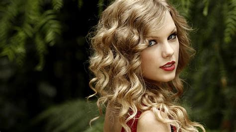 HD Wallpaper Taylor Swift Celebrity Singer Women Curly Hair Red Lipstick Wallpaper Flare