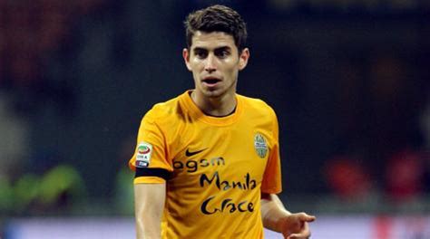 Jorginho, 29, aus italien fc chelsea, seit 2018 defensives mittelfeld marktwert: Jorginho dal Verona al Napoli: accordo oggi a Milano ...