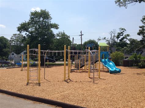 Falls School Playground North Attleborough Ma Premier Park And Play