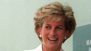 Statues are famously hard to get right. Lady Diana: Ihre Statue bekommt neuen Platz