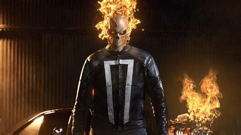 Ghost Rider Tv Show Robbie Reyes Returns In Marvel Hulu Series