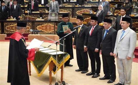 Susunan Komisi Dprd Riau 2019 2024