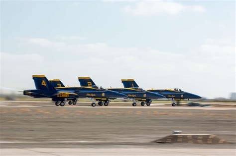 Us Navy Blue Angels Take Off To Perform Aerial Maneuvers Nara