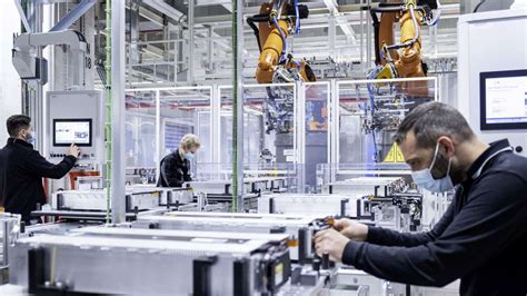 Daimler Ag Baut Hochleistungs Batteriesysteme In Stuttgart Auf Jobs