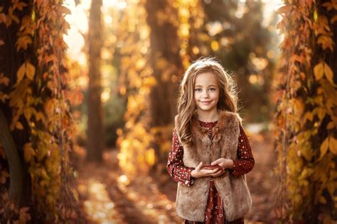 Photography Child Hd Wallpaper Background Image 2000x1333