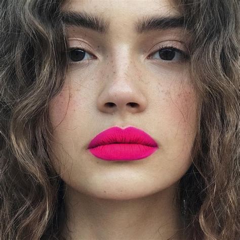 Bright Pink Lipstick Minimalist Makeup Beauty Lipstick