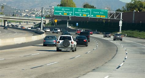 Highway Driving Safety Tips For Busy Interstates The Allstate Blog