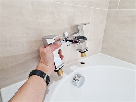 How To Change Bath Taps Step By Step Help Guide