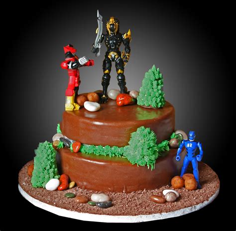 Delight your favorite believer with the colorful layers and candy toppings. Power Ranger Cakes - Decoration Ideas | Little Birthday Cakes