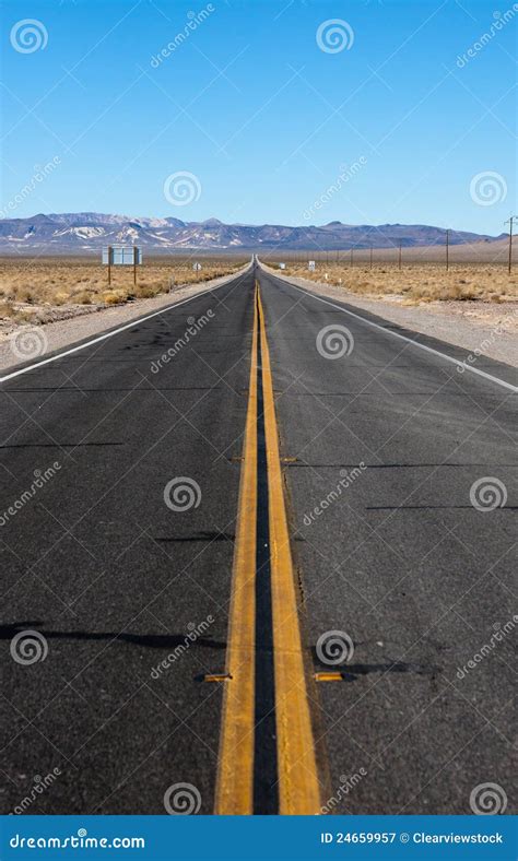 Long Highway Through Desert Stock Image Image Of Desert Highway