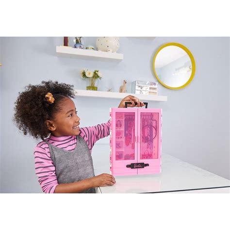 Barbie Розовый шкаф модницы Gbk11 Gbk11 купить в интернет магазине