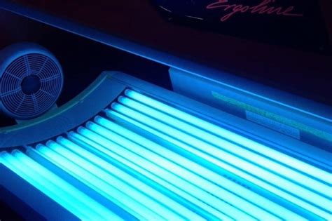Congresswoman Wants Indoor Tanning To Be Illegal For Minors The Eclipse