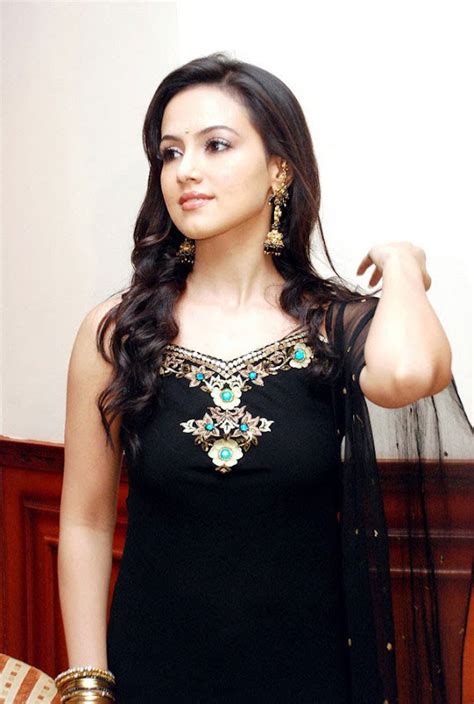 Hot Telugu Actress Stills Sana Khan Cute And Beautiful Photos Stills