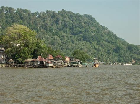 Pantai Tanjung Batu Pemangkat ~ Kabar Terigas