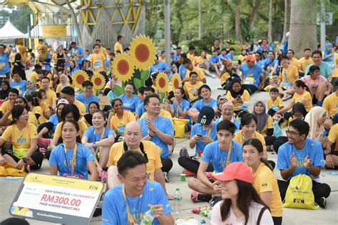 Sun life malaysia offers a comprehensive range of life insurance and takaful products and services to malaysians across the country and is focused on helping clients achieve lifetime financial security and live healthier lives. Photo Gallery | Sun Life Malaysia