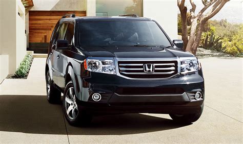 Research the 2015 honda pilot at cars.com and find specs, pricing, mpg, safety data, photos, videos, reviews and local inventory. 2015 Honda Pilot - Comfortable, spacious, optional 4WD